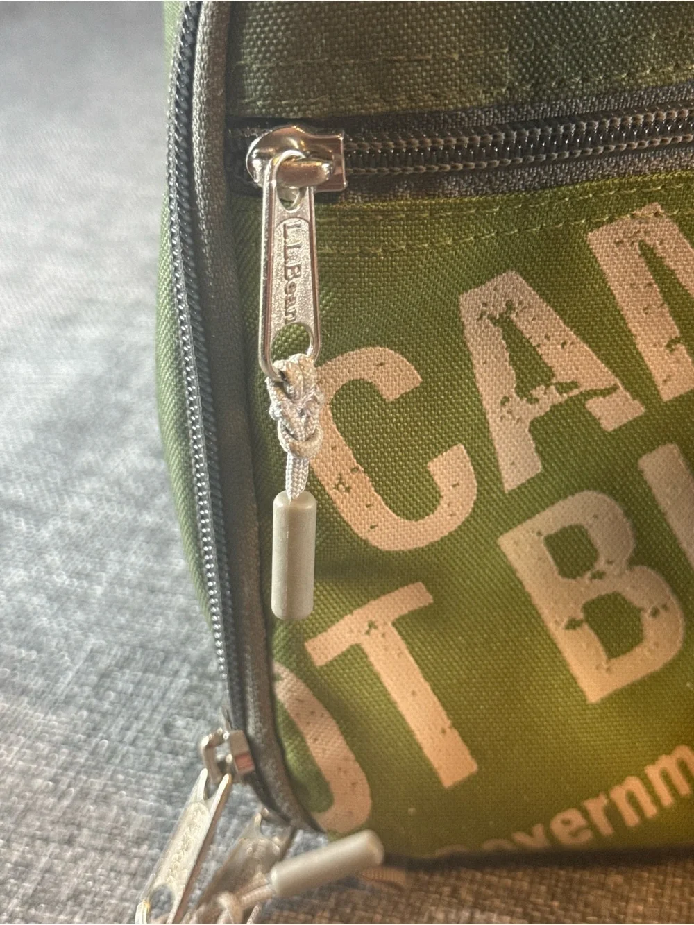 L.L. Bean Green Graphic Lunch Bag